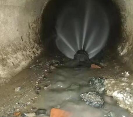 石屏市政管道清淤